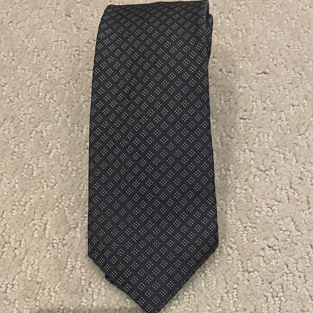Theory Black and Gray Geometric Tie CB
